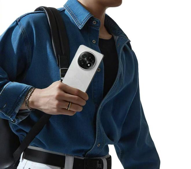 N5定档！全球最薄折叠屏手机最强前瞻来了long8国际龙8OPPO Find(图7)