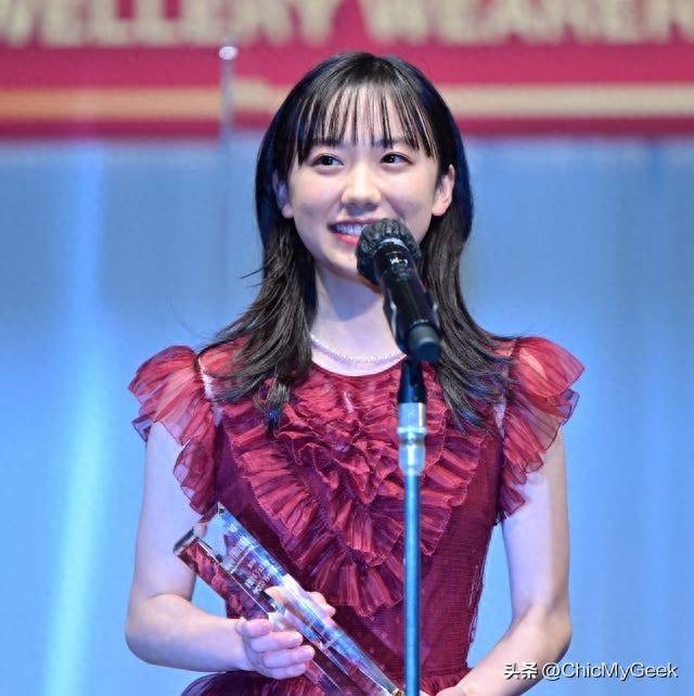 “选妃”名单全民反对！芦田爱菜被日本皇室列入(图6)